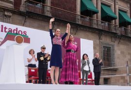 Zócalo capitalino arropa a Claudia Sheinbaum en el cierre de su gira nacional de rendición de cuentas