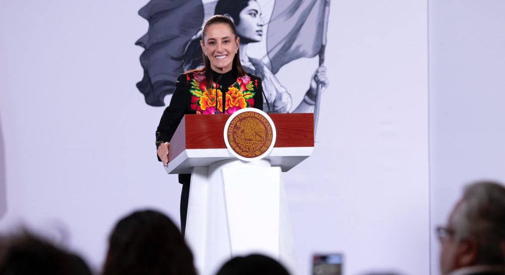 Presidenta en conferencia matutina hablando de la alianza Pemex y Petrobras).